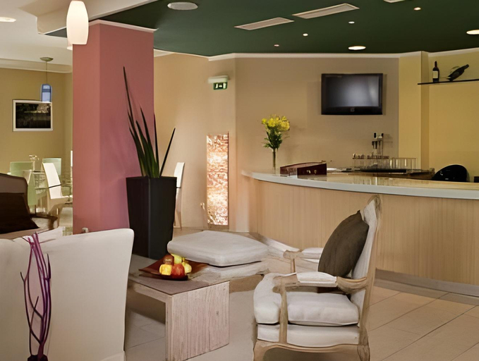 Public Area 2, Hotel Michael, Praha 4