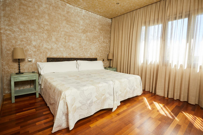 Bedroom 2, Hotel El Mirlo Blanco, Ávila