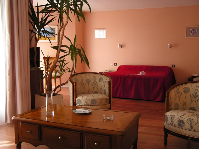 Bedroom 3, Le Diana Hotel & Spa, Morbihan