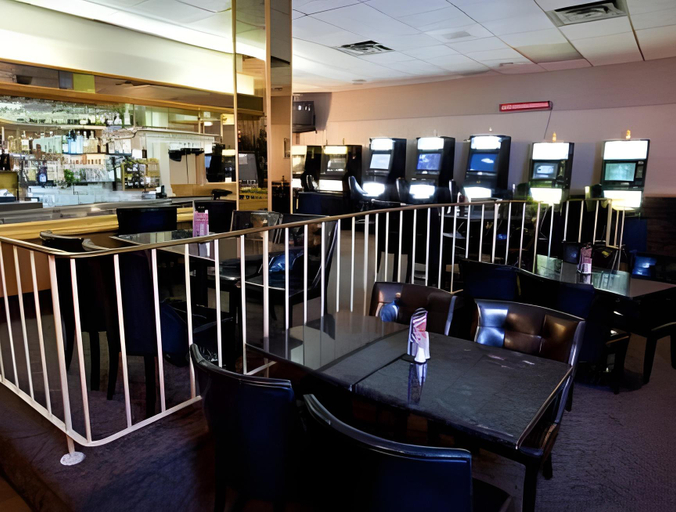Others 4, Heritage Inn Hotel & Convention Centre - Taber, Division No. 2