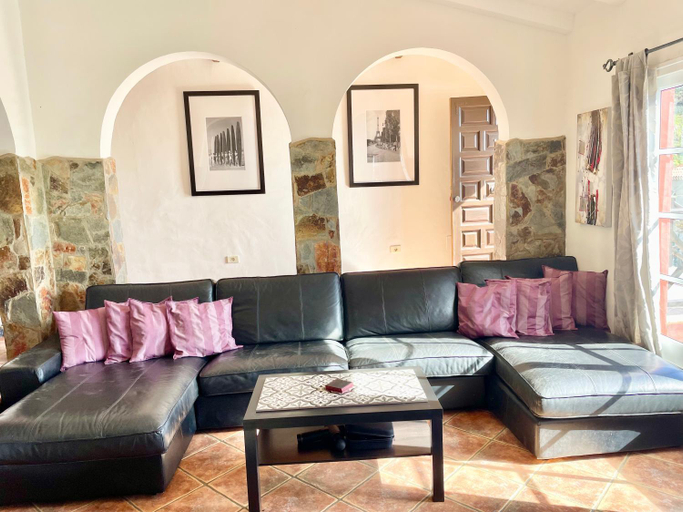 Facilities 5, Villa Consuelo - Quiet Location Close to Resorts, Santa Cruz de Tenerife