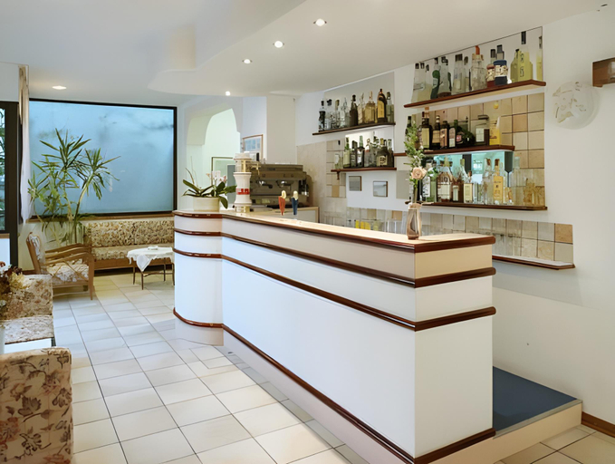 Food & Drinks 5, Jolie, Rimini