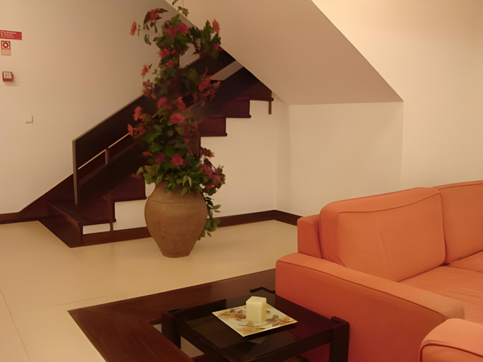 Public Area, Católica Hotel, Ourém