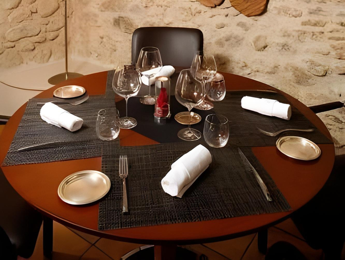 Others 5, Auberge Du Roua, Pyrénées-Orientales