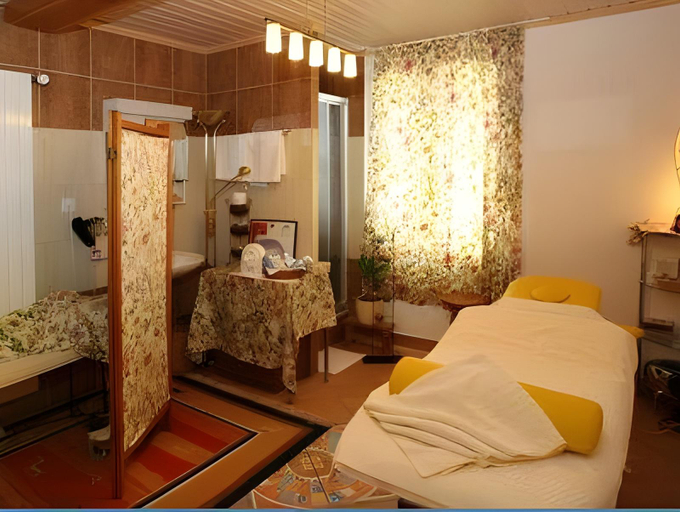 Bedroom 2, Hotel Ad'Eldorado, Sierre