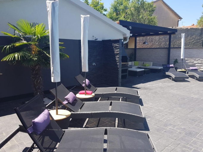 Facilities 2, Apartment Rosenberg, Medulin