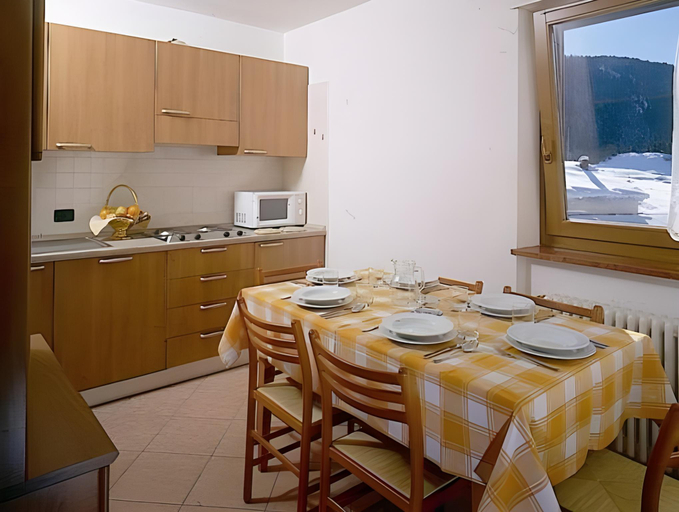 Others 5, Residence Alba Nova, Trento