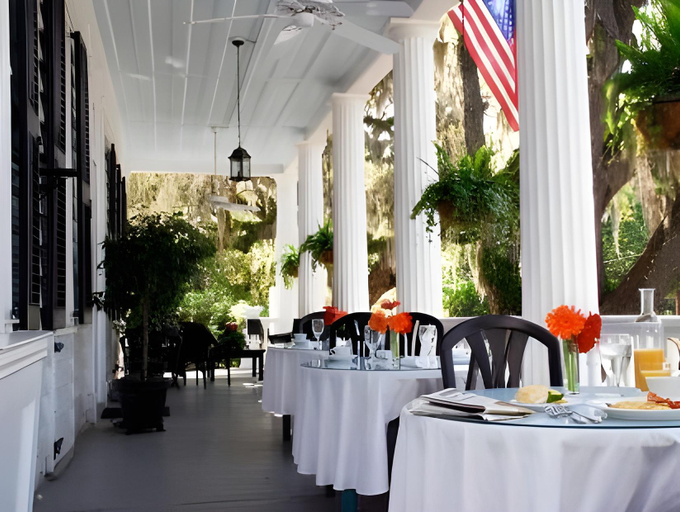 Food & Drinks 5, Rhett House, Beaufort