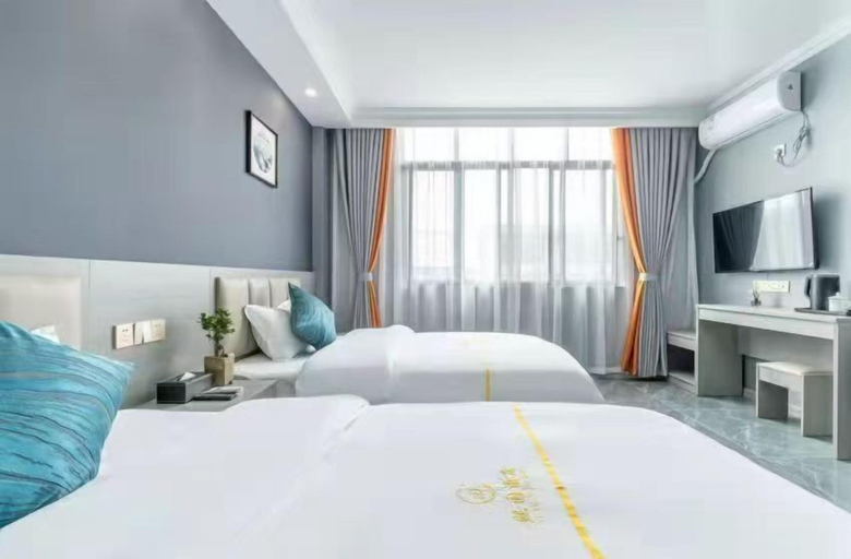 Bedroom 2, Holiday Panda Hotel, Chengdu