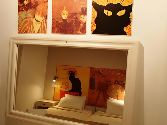 Bedroom 3, Tree of Life Art Hotel, Crete