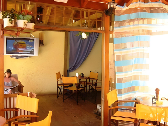 Food & Drinks 4, Dream Village, Crete