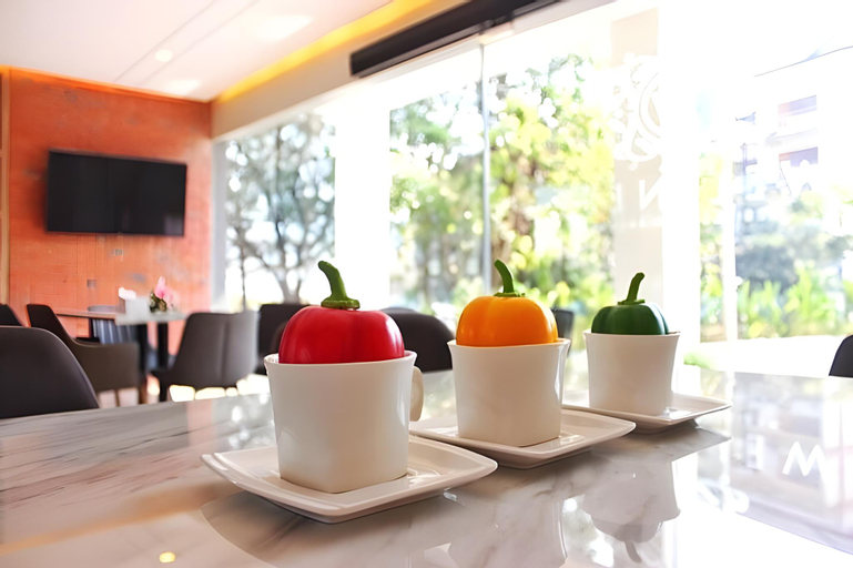 Food & Drinks 5, Wellness Chiangmai Hotel, Muang Chiang Mai