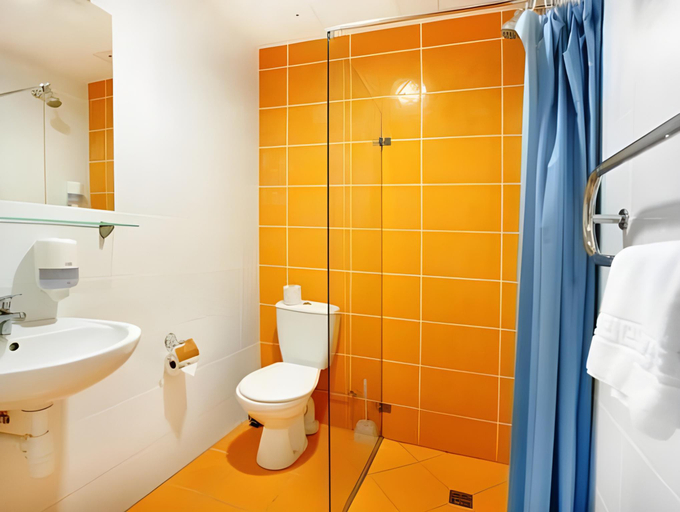 Bathroom 3, GREEN VILNIUS HOTEL, Vilniaus