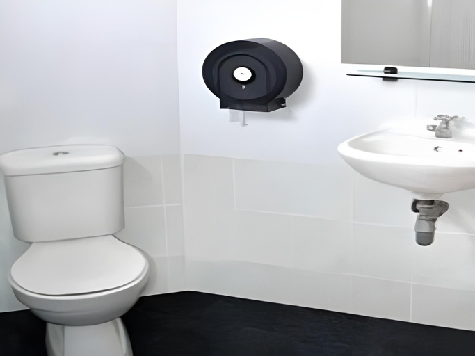 Bathroom 4, Rumah Tumpangan Abby, Kinta