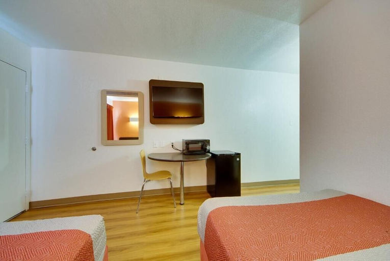 Bedroom 3, AVERA SUITES, Muskogee
