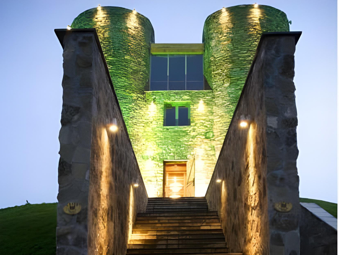 Others 3, Chateau Copsa Complex, Karlovo