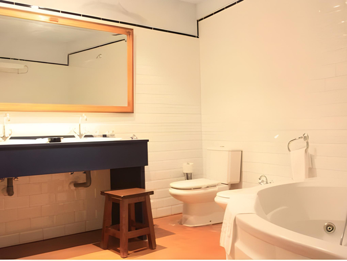 Bathroom 5, Hospedium Hotel Rural Abadia de Yuste, Cáceres