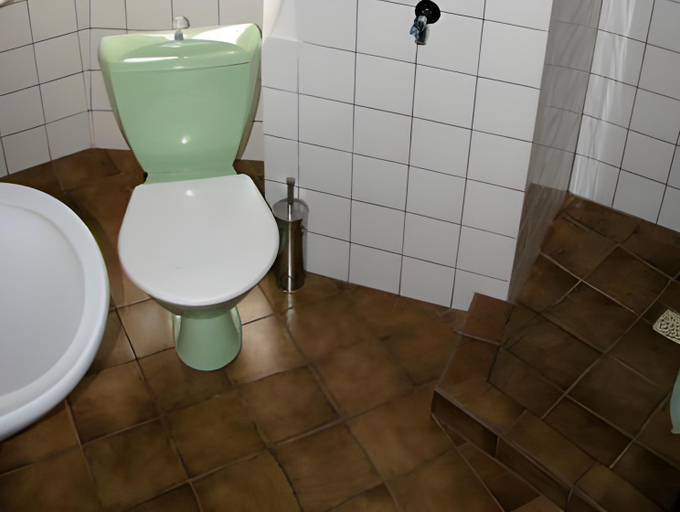 Bathroom 4, Krumlov Tower, Český Krumlov