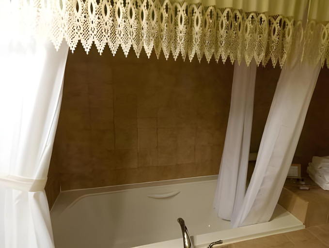 Bathroom 3, Belfry Inn and Bistro, Barnstable