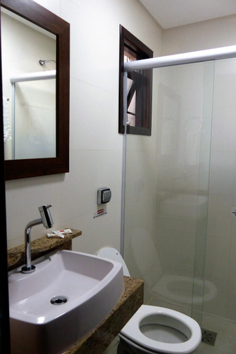 Bathroom 3, Hotel Costa Dalpiaz, Torres