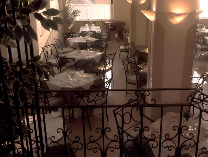 Food & Drinks 3, San Andrea Hotel