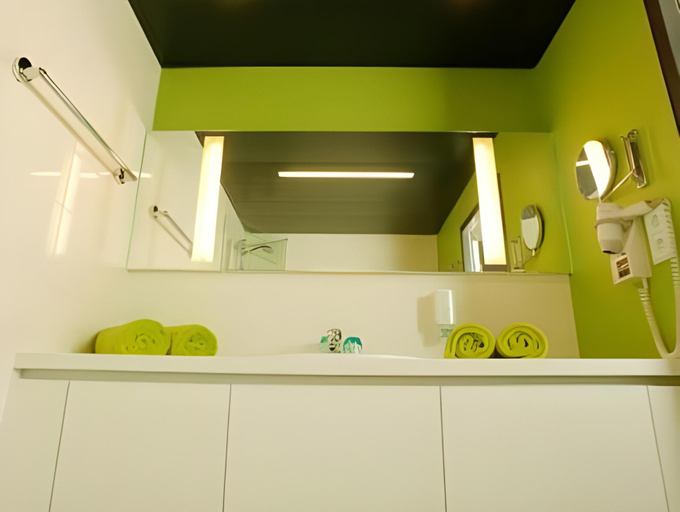 Bathroom 4, Harry's Home Linz Hotel & Apartments, Linz