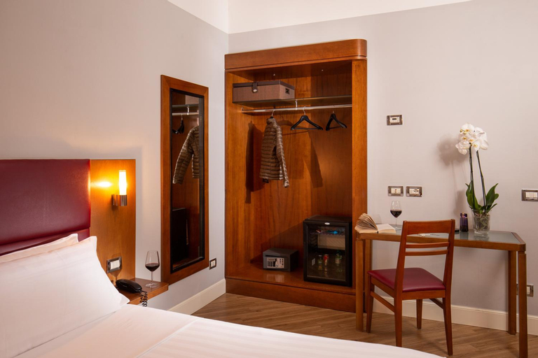 Bedroom 9