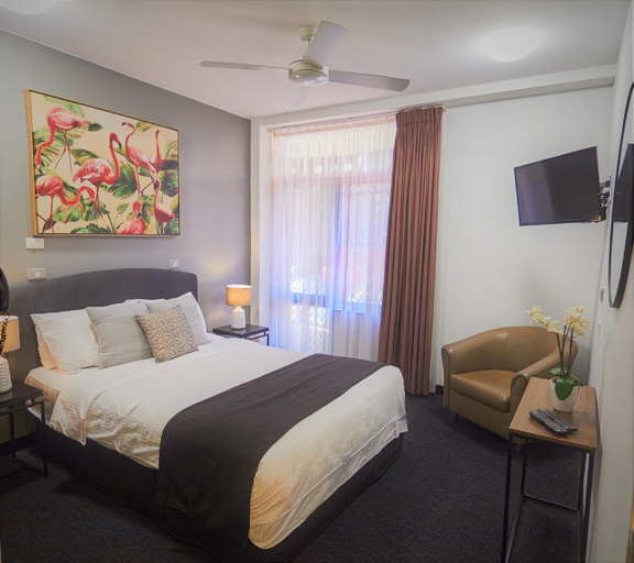 Bedroom 13
