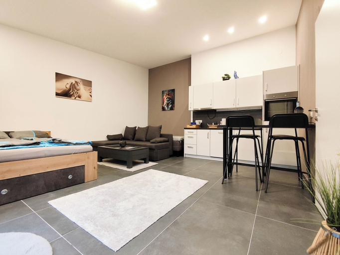 Others 5, Cozy Apartment with Free Parking, Wien