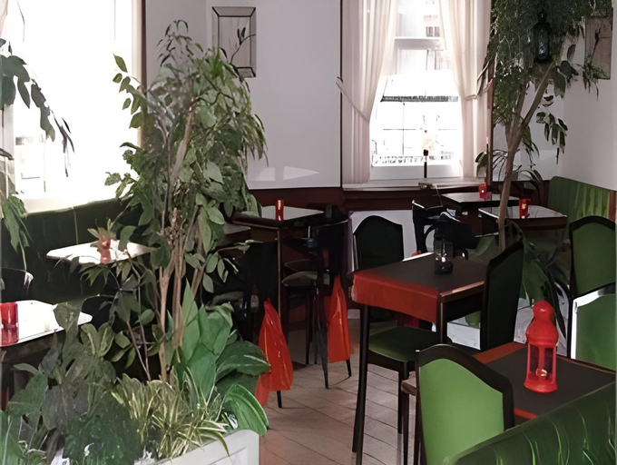 Food & Drinks 4, Brunnen Hotel, Essen