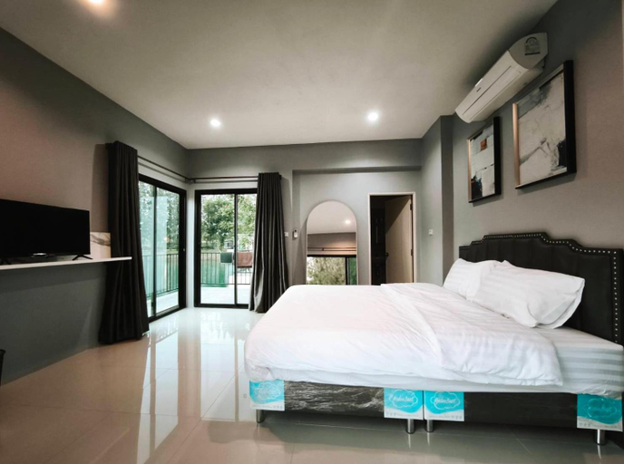 Bedroom 16