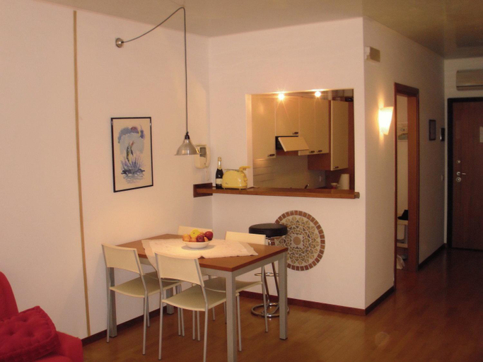Others 4, Antares Apartments, Treviso