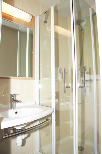 Bathroom 3, Hotel Inn Design Vierzon, Cher