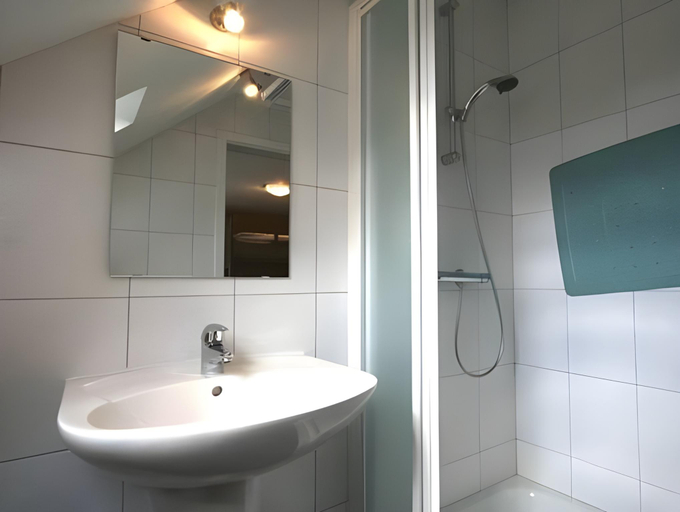 Bathroom 3, Group Getaway in Amel, Liège