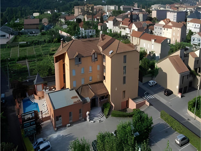 Others 4, Cevenol Hotel, Aveyron
