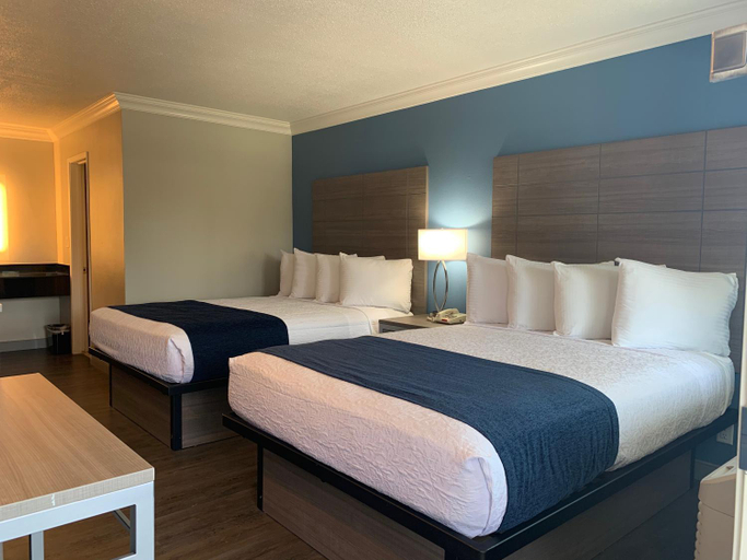 Bedroom 9