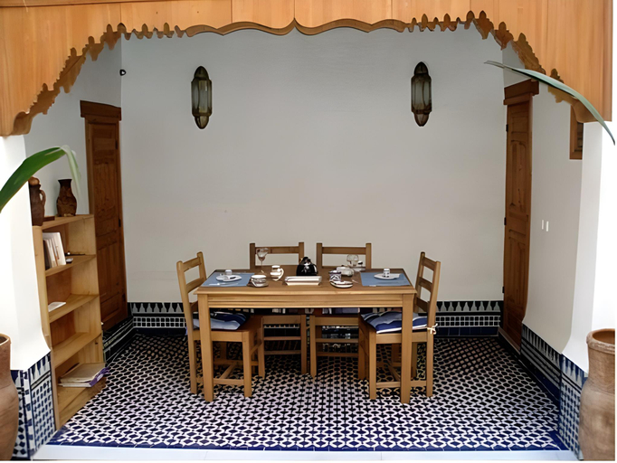 Food & Drinks 5, Dar Drissi, Fès