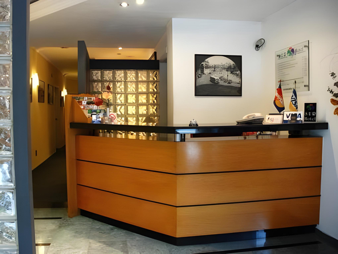 Others 3, Sur Hotel, Montevideo
