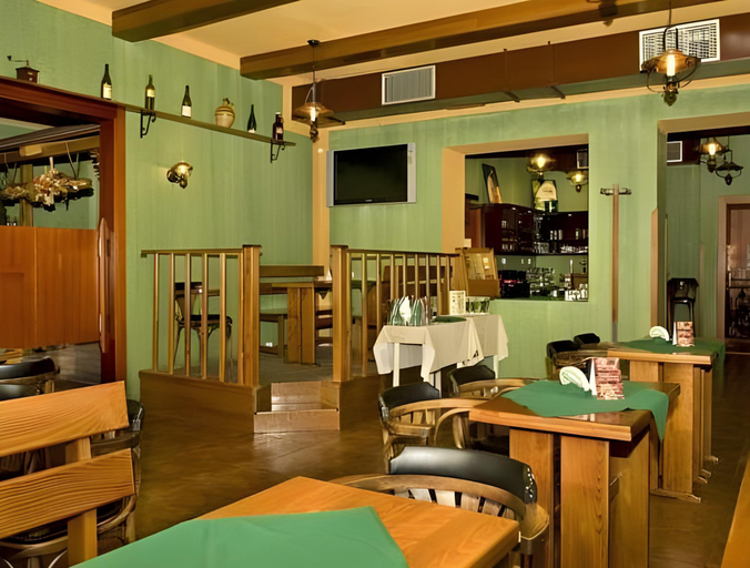 Food & Drinks 4, Academic Hotel Zvolen, Zvolen