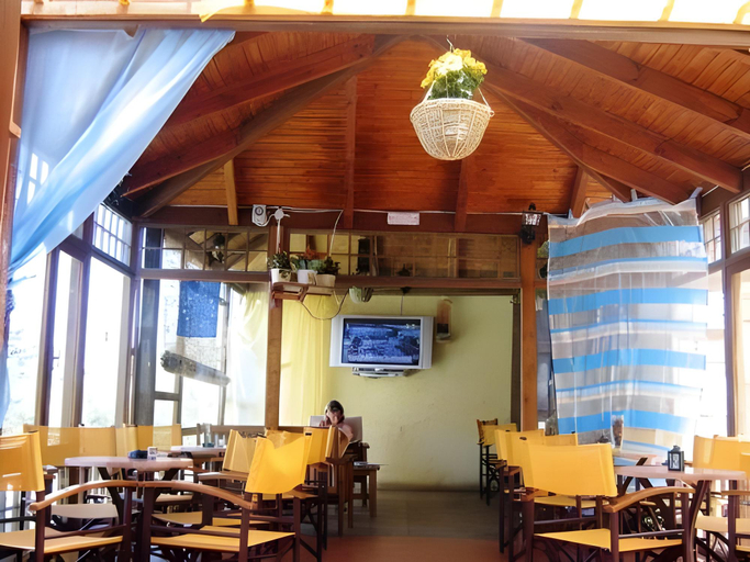 Food & Drinks 4, Dream Village, Crete