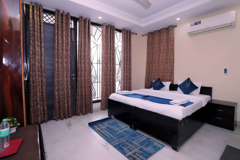 Others 1, Hotel Noida Nest 105, Gautam Buddha Nagar