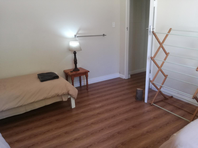 Bedroom 2, Paarl Backpackers, Cape Winelands