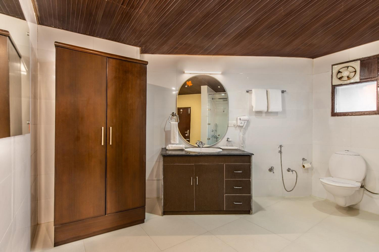 Bathroom 3, Maple Resort Chail, Solan