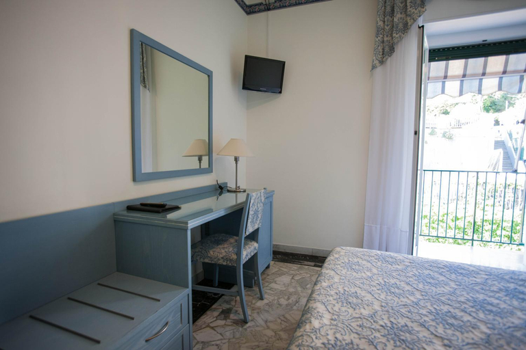 Bedroom 3, ホテル アリストン, Imperia