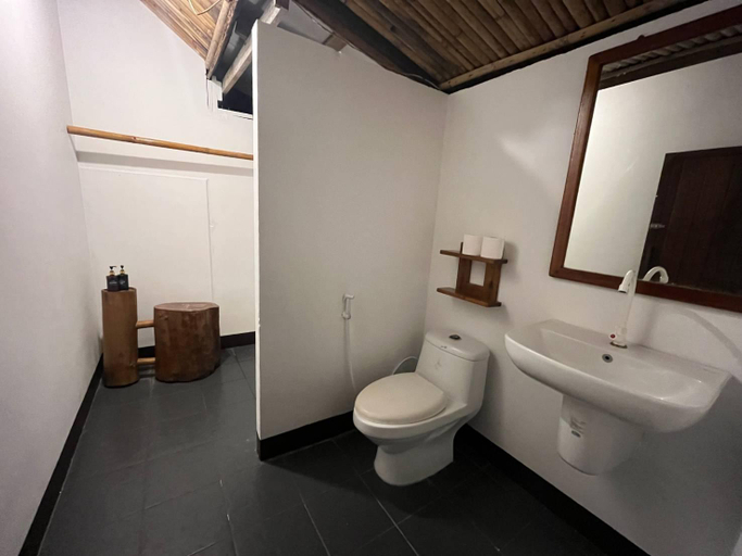 Bathroom 6