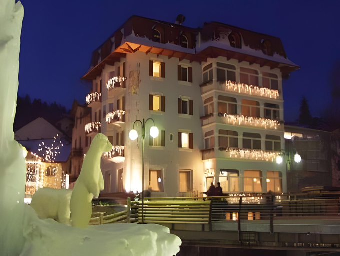 Exterior & Views 1, Hotel Faloria, Trento