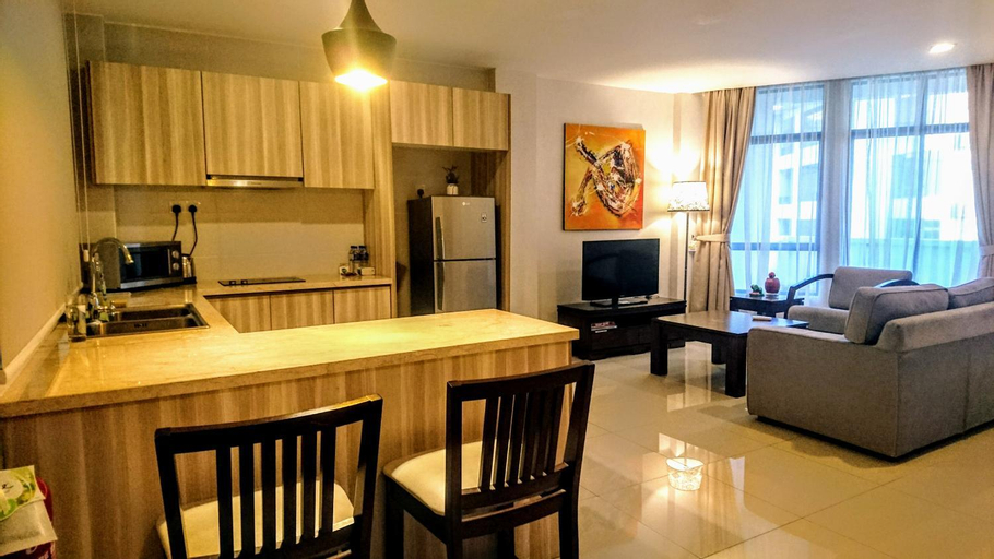 Dining Room 4