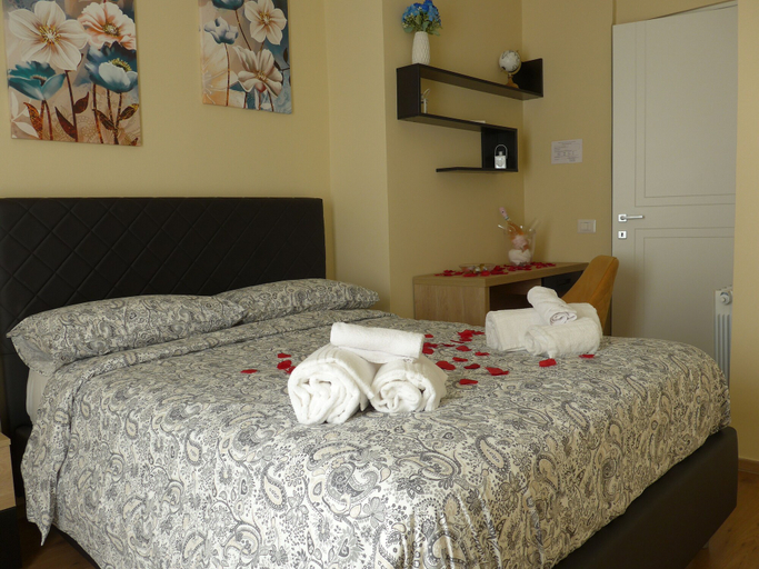 Bedroom 3, La Villetta nel parco, Roma