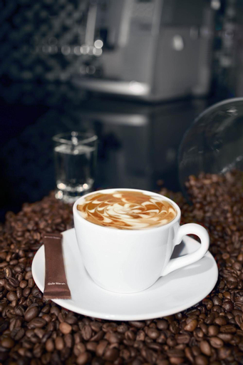 Food & Drinks 27