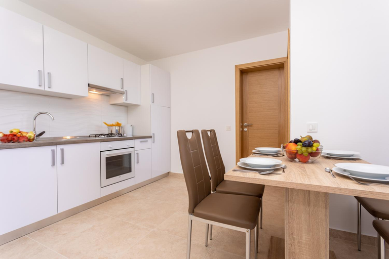 Others 2, Villa Neda, Malinska-Dubašnica
